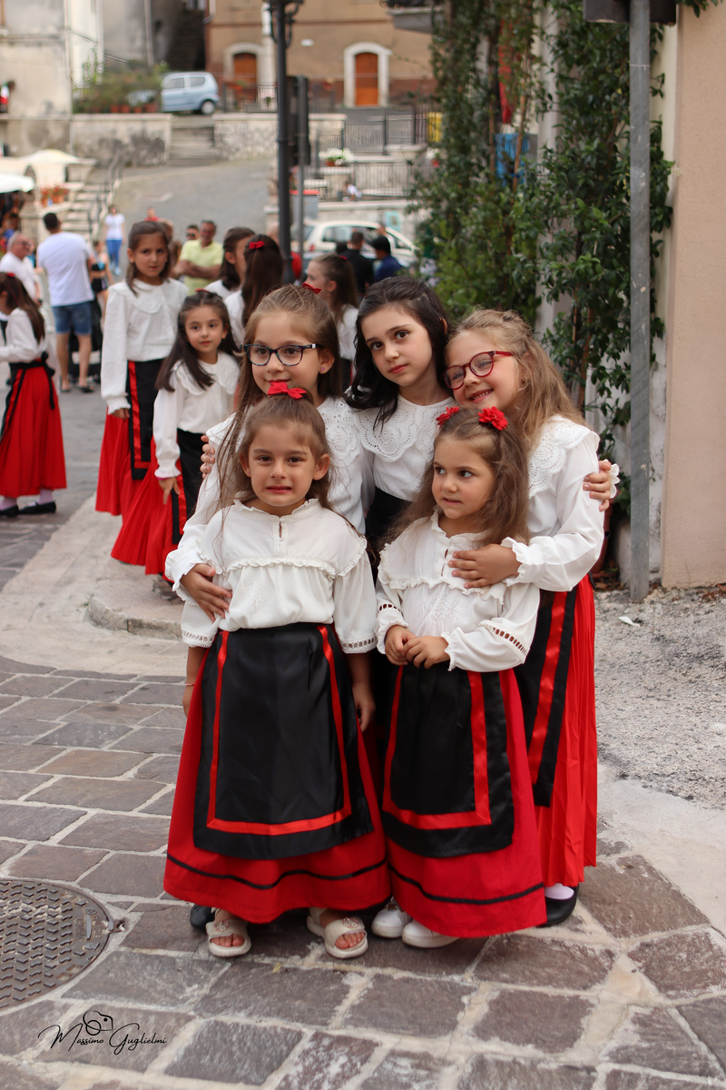 Coliri, musica, allegria