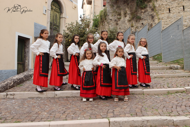 Coliri, musica, allegria