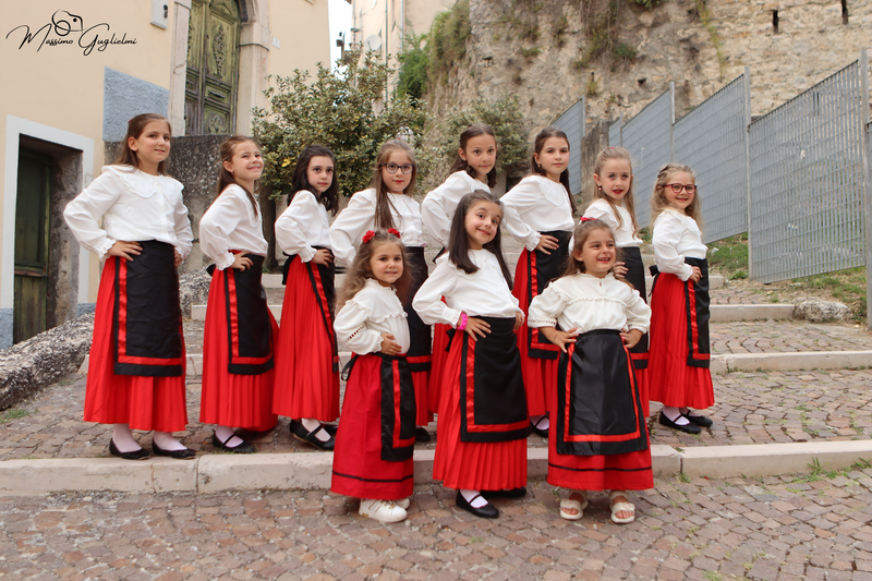 Coliri, musica, allegria