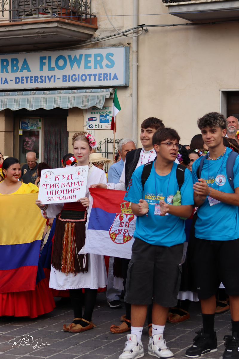 Coliri, musica, allegria