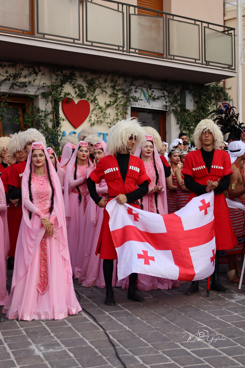 Coliri, musica, allegria