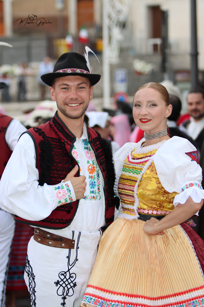 Coliri, musica, allegria