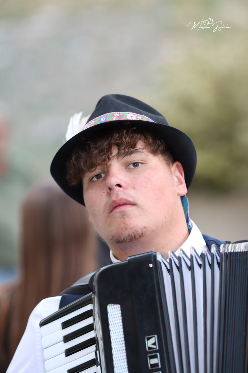 Coliri, musica, allegria