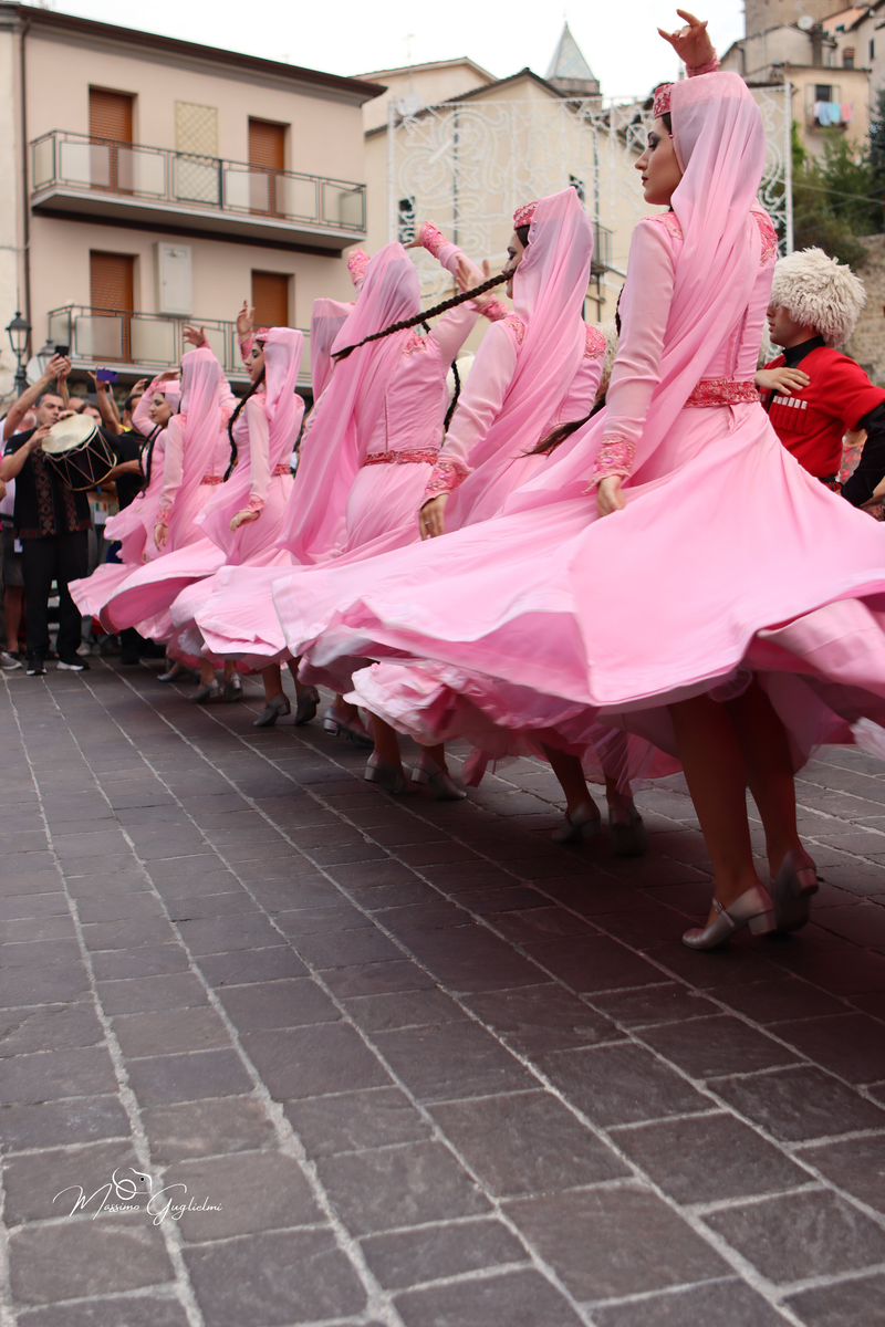 Coliri, musica, allegria