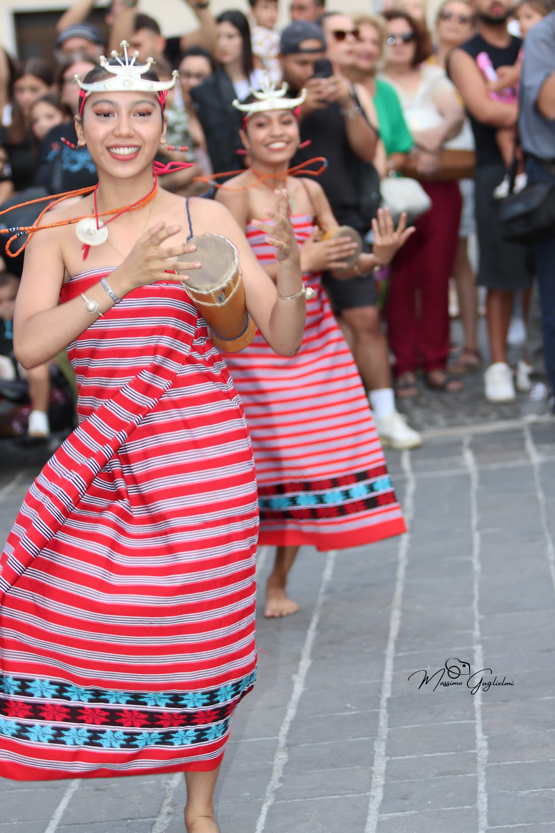 Coliri, musica, allegria