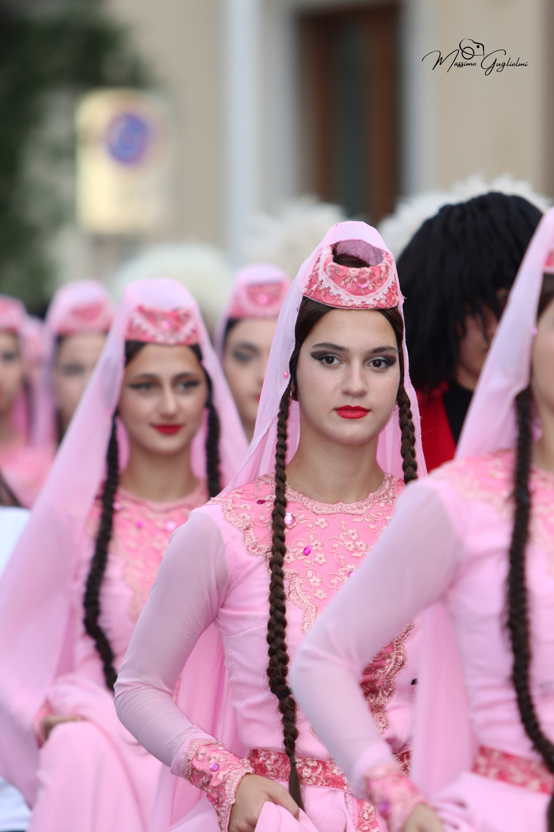 Coliri, musica, allegria