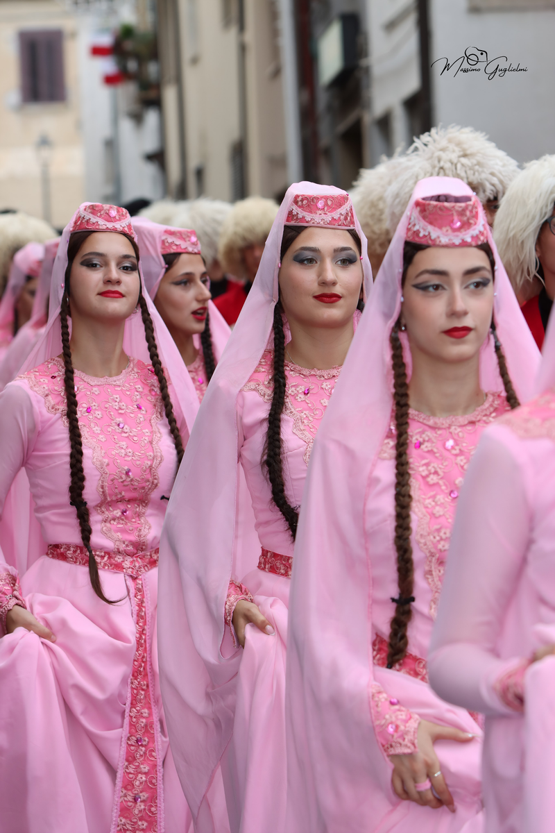 Coliri, musica, allegria