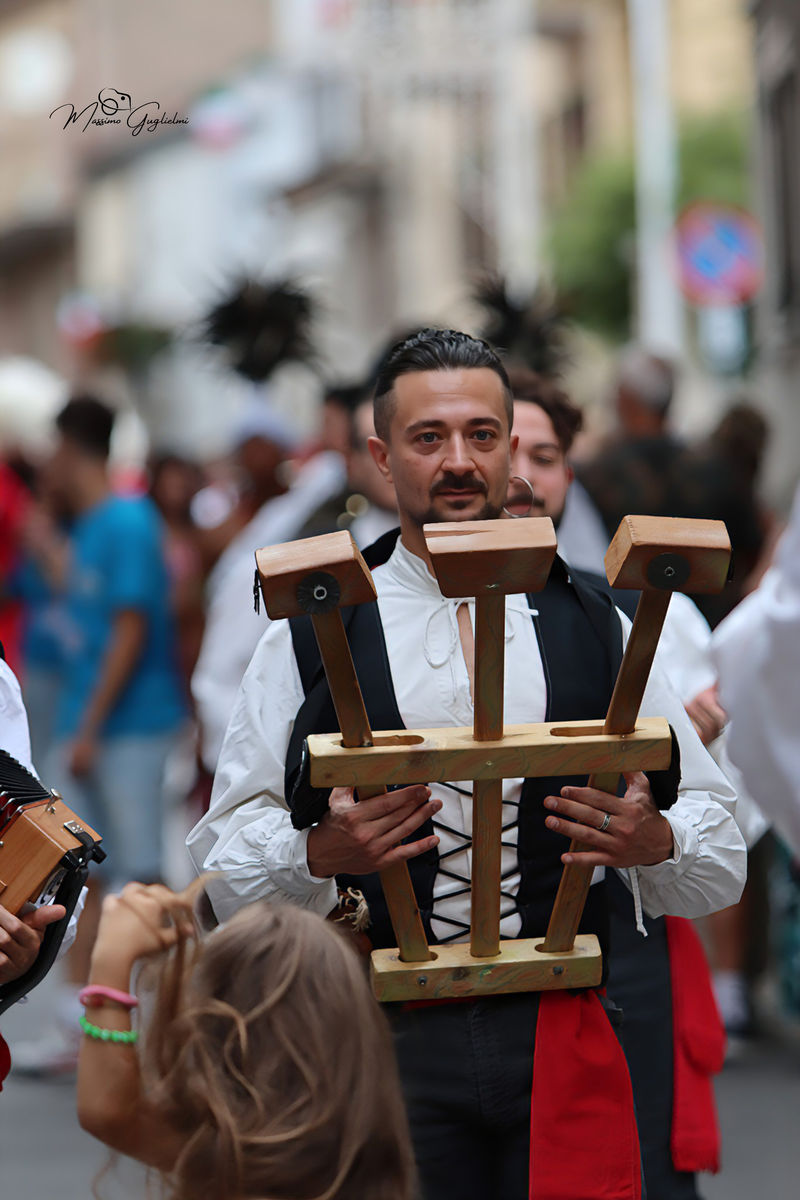 Coliri, musica, allegria