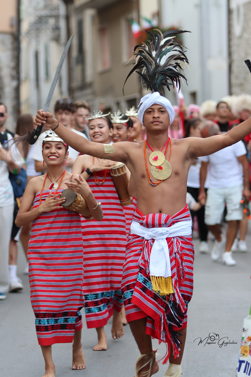 Coliri, musica, allegria