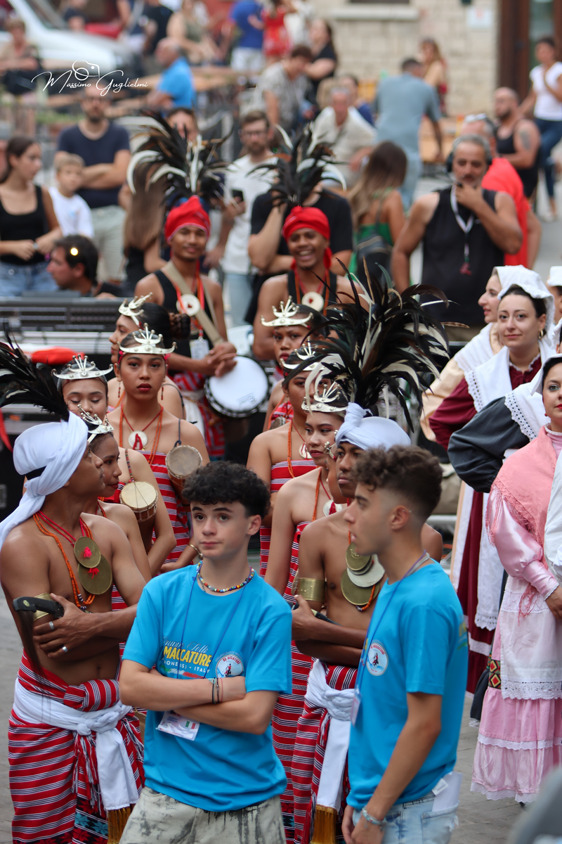 Coliri, musica, allegria