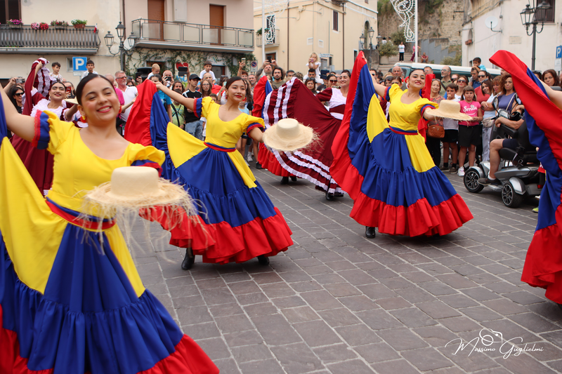 Coliri, musica, allegria