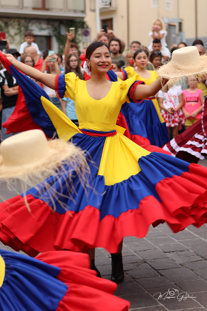 Coliri, musica, allegria