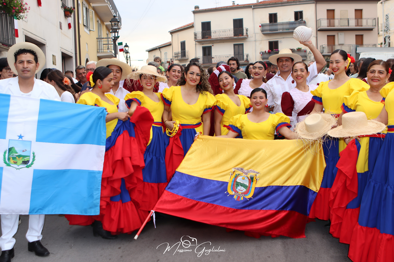 Coliri, musica, allegria