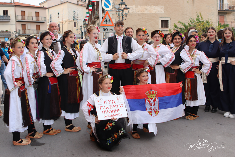 Coliri, musica, allegria