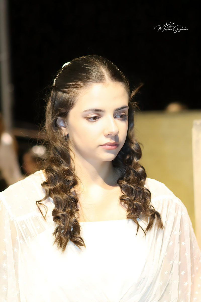 Un viaggio meraviglio tra abiti e modelle incredibili