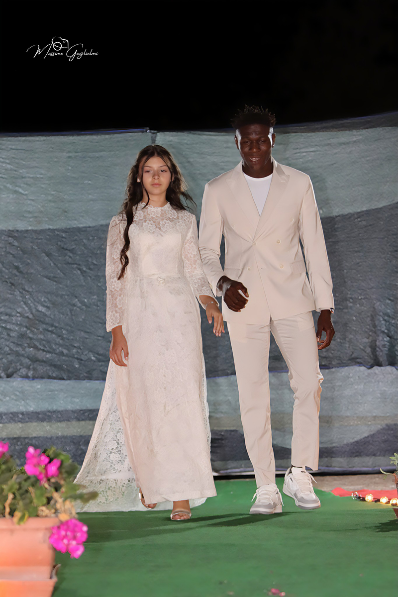 Un viaggio meraviglio tra abiti e modelle incredibili