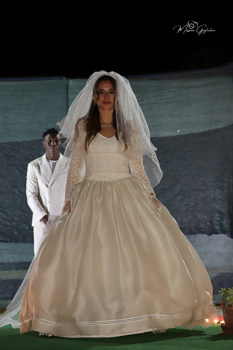 Un viaggio meraviglio tra abiti e modelle incredibili