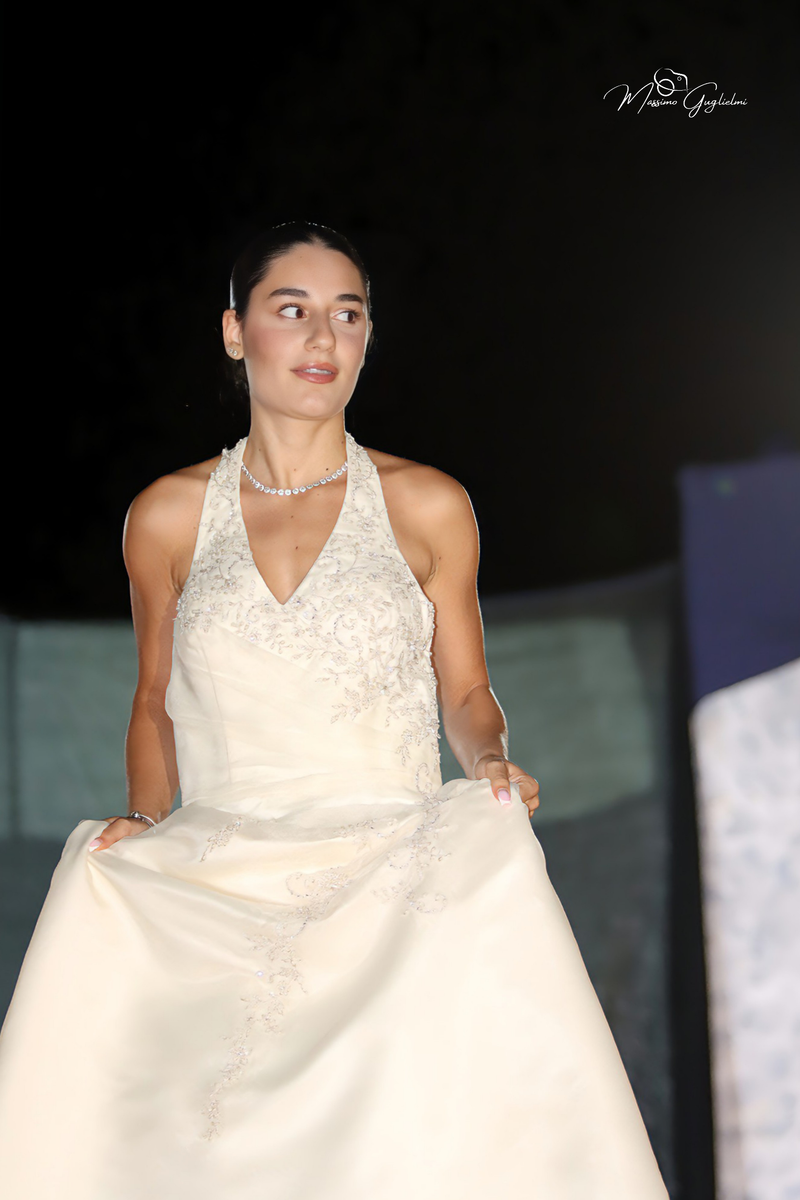 Un viaggio meraviglio tra abiti e modelle incredibili