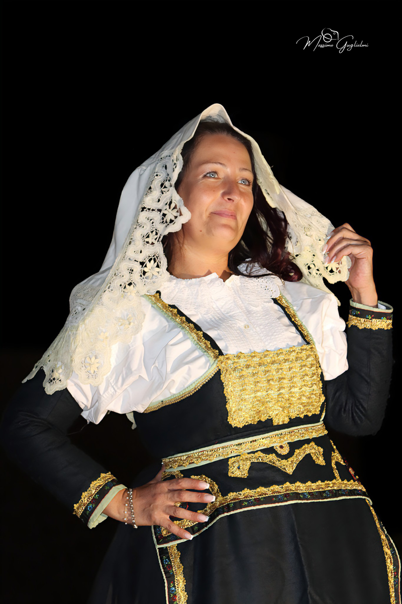 Un viaggio meraviglio tra abiti e modelle incredibili