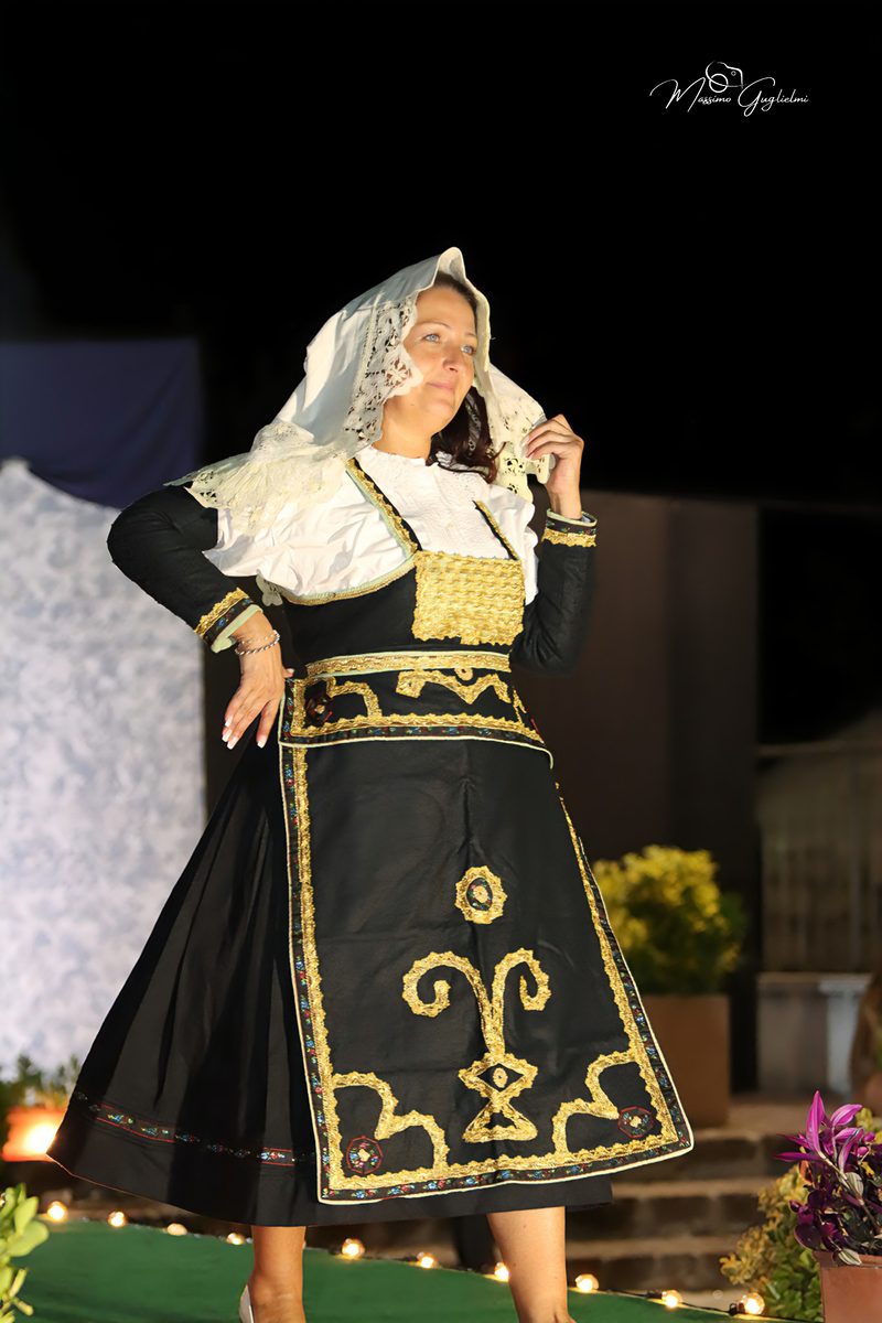 Un viaggio meraviglio tra abiti e modelle incredibili