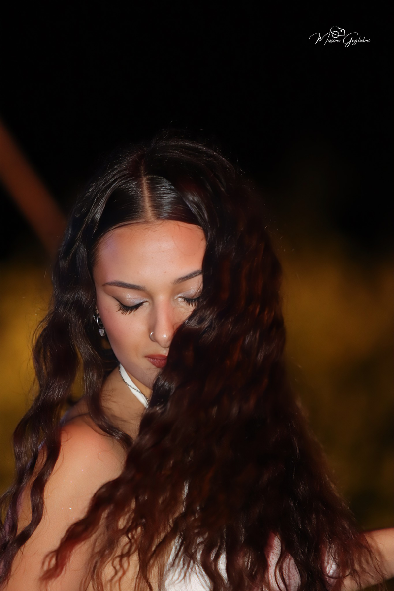 Energia, allegria, musica, cibo e una camminata per le vie della citta'