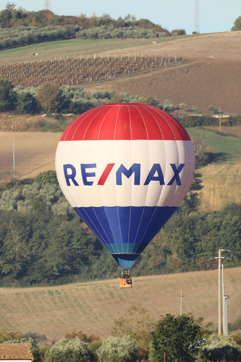 Il fascino del volo tra mille colori