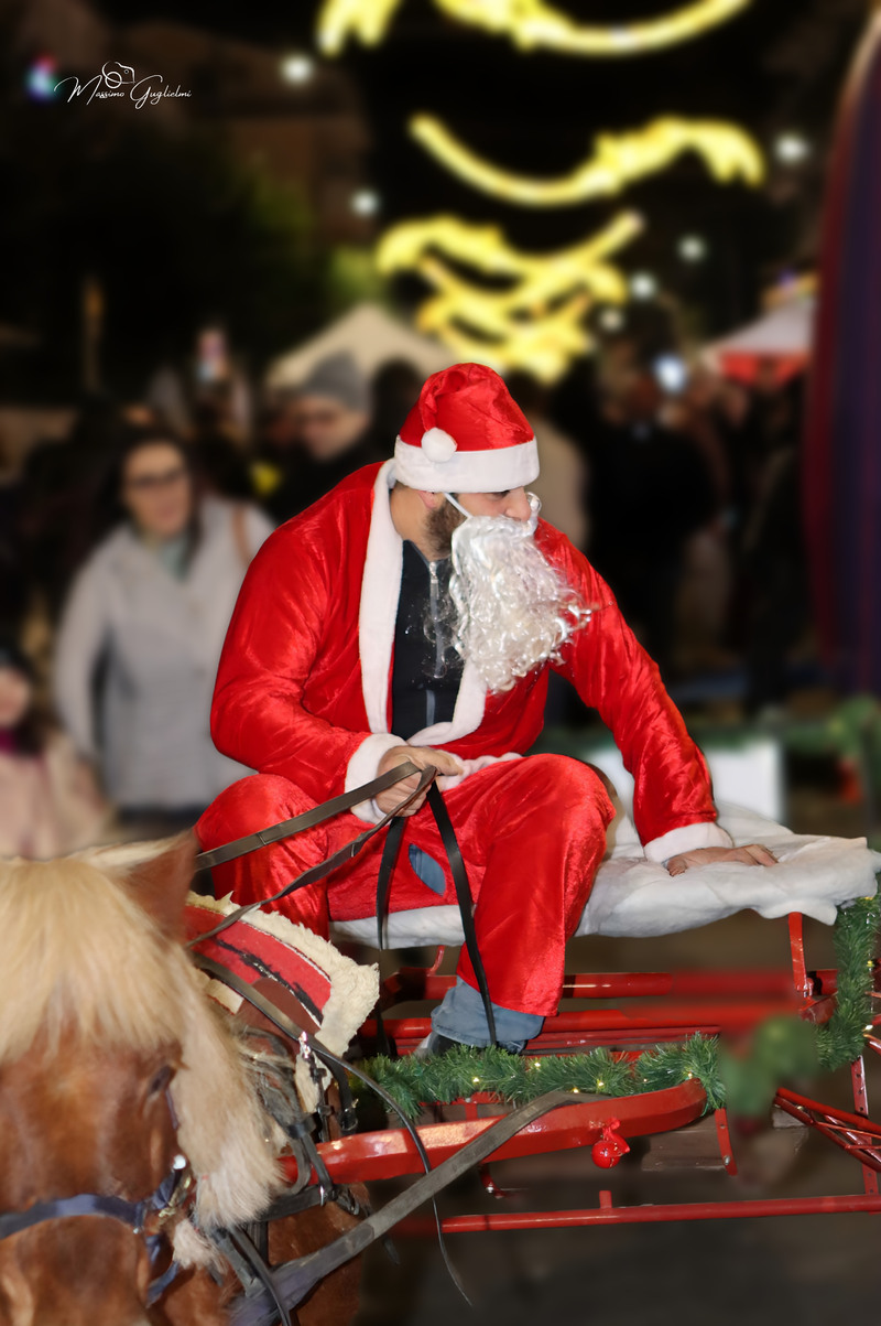 IL NATALE SUI DUE CORSI PRINCIPALI AD ISERNIA