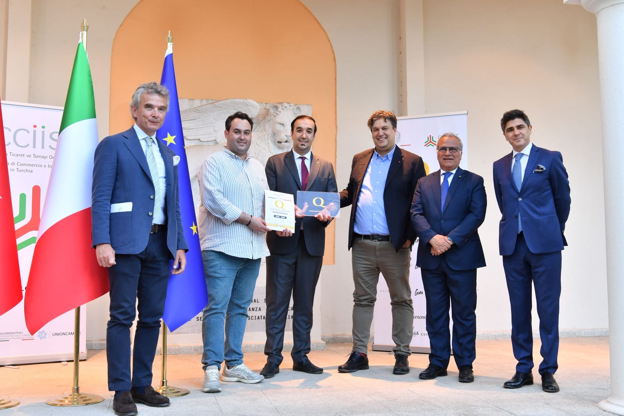 Terrazza Italia’ya Uluslararası Onur: Marchio Ospitalità Italiana Kalite Sertifikası