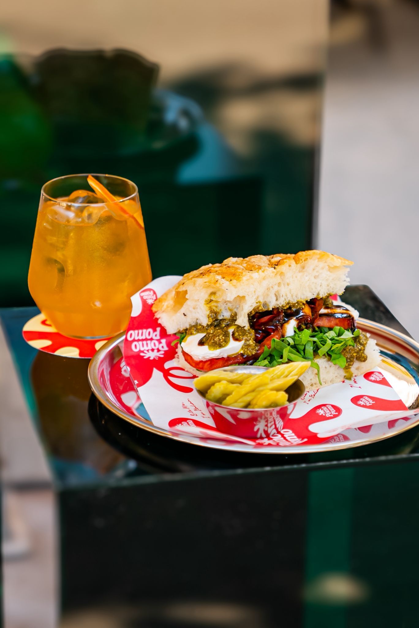 Bağdat Caddesi’nde Yeni Trend: Pomo Pomo’da Focaccia Sandviç