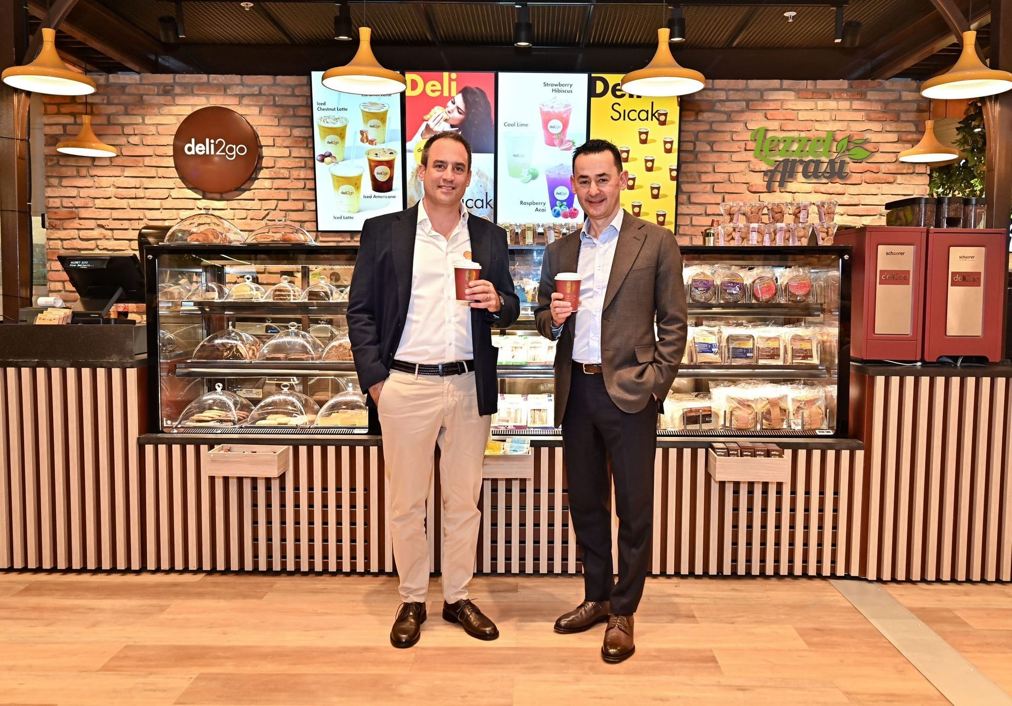 Alışverişe Lezzetli Bir Mola: Shell & Turcas
deli2go, Café Formatıyla CarrefourSA’da