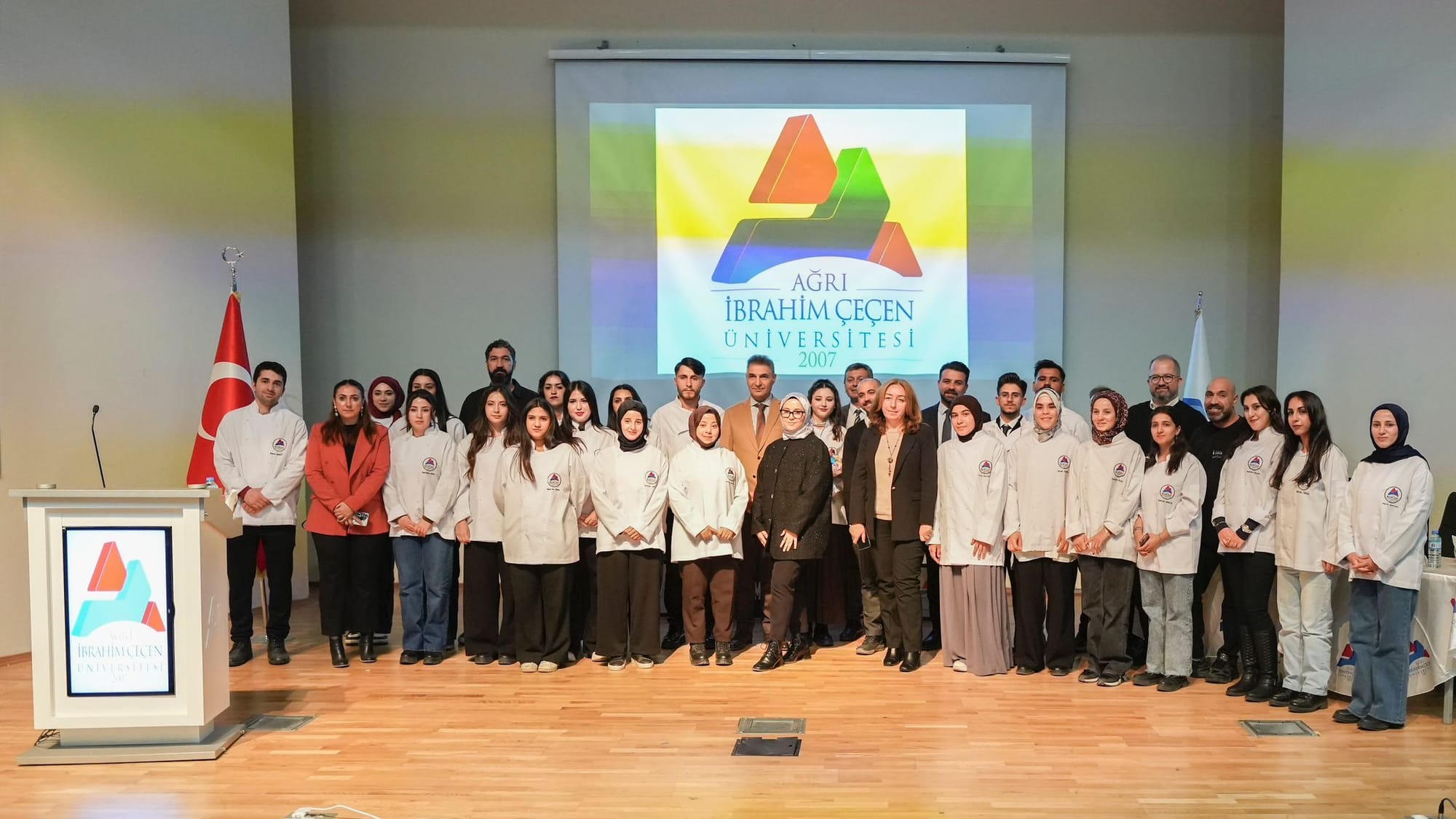 AĞRI’DA GASTRONOMİ ÖĞRENCİLERİ MESLEĞE İLK ADIMI ATTI