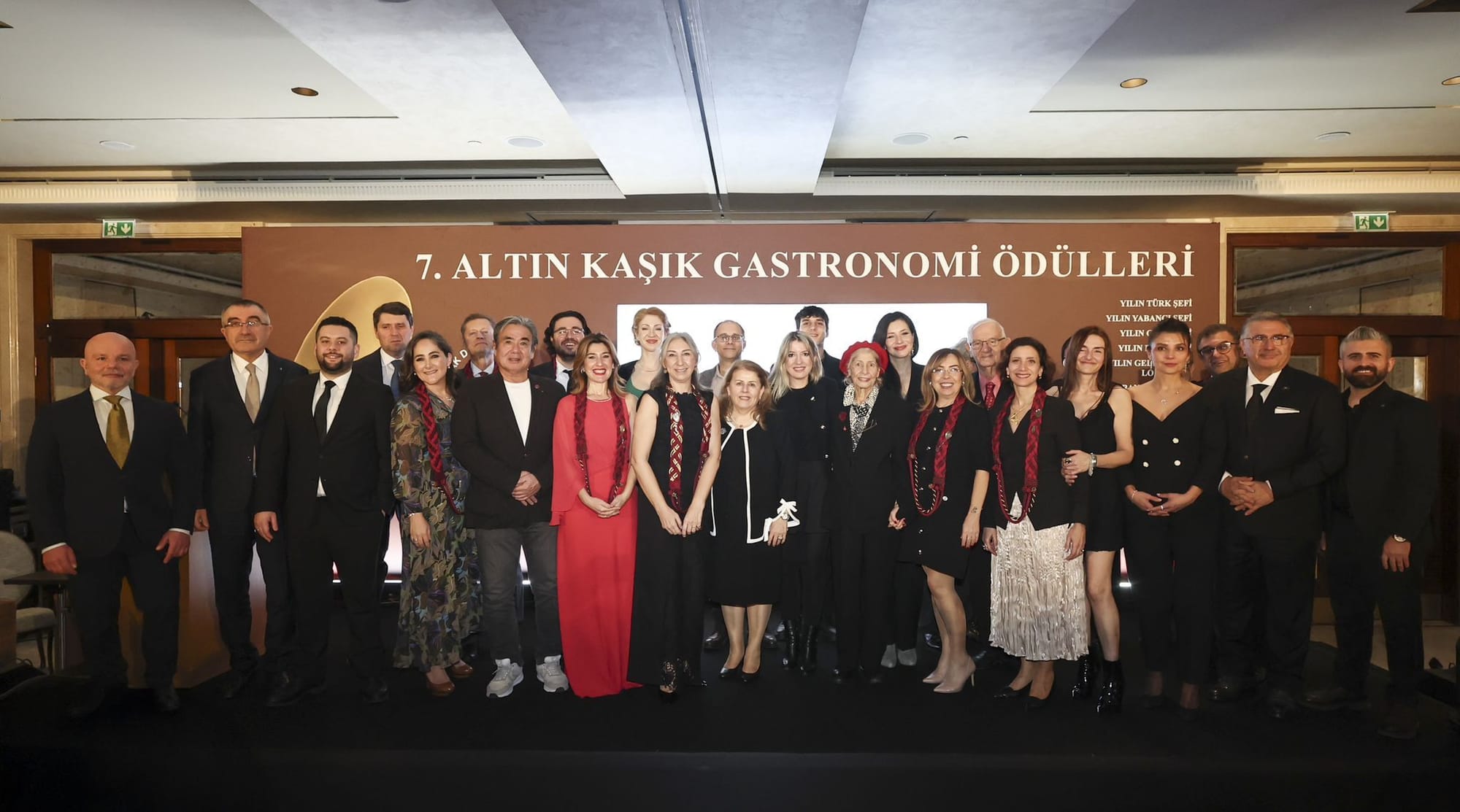 ALTIN KAŞIK GASTRONOMİ ÖDÜLLERİ                                                                             YEDİNCİ KEZ SAHİPLERİ İLE BULUŞTU