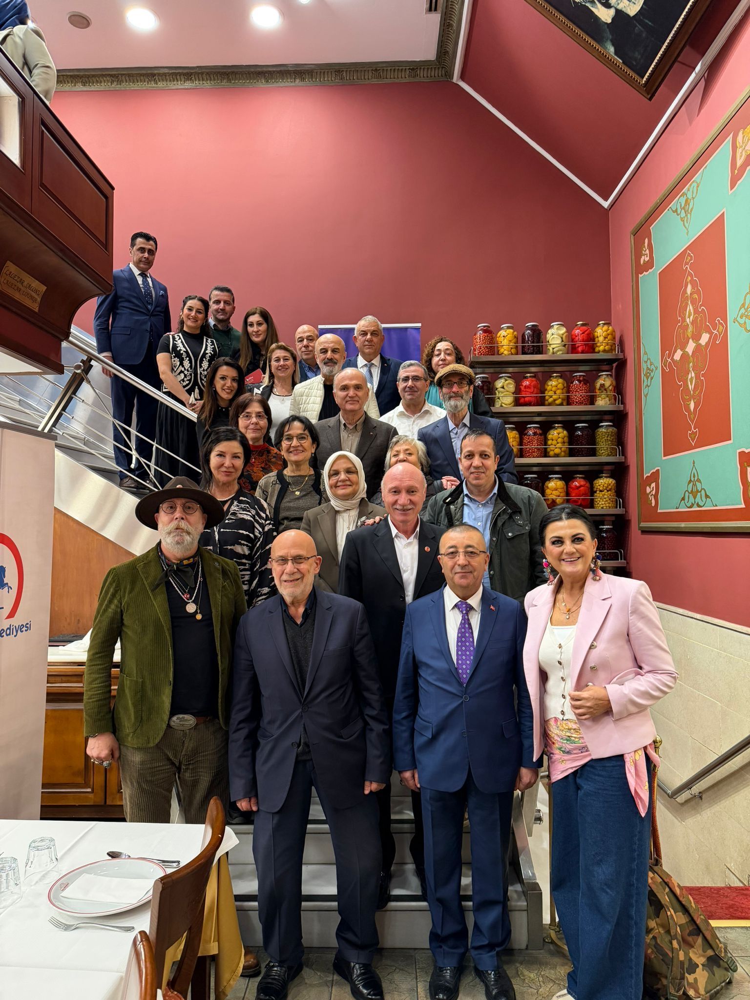 Düzce Lezzetleri 138 Yıllık Tarihi Mekanda Görücüye Çıktı: Saray Mutfağının Mirası İstanbul’da!