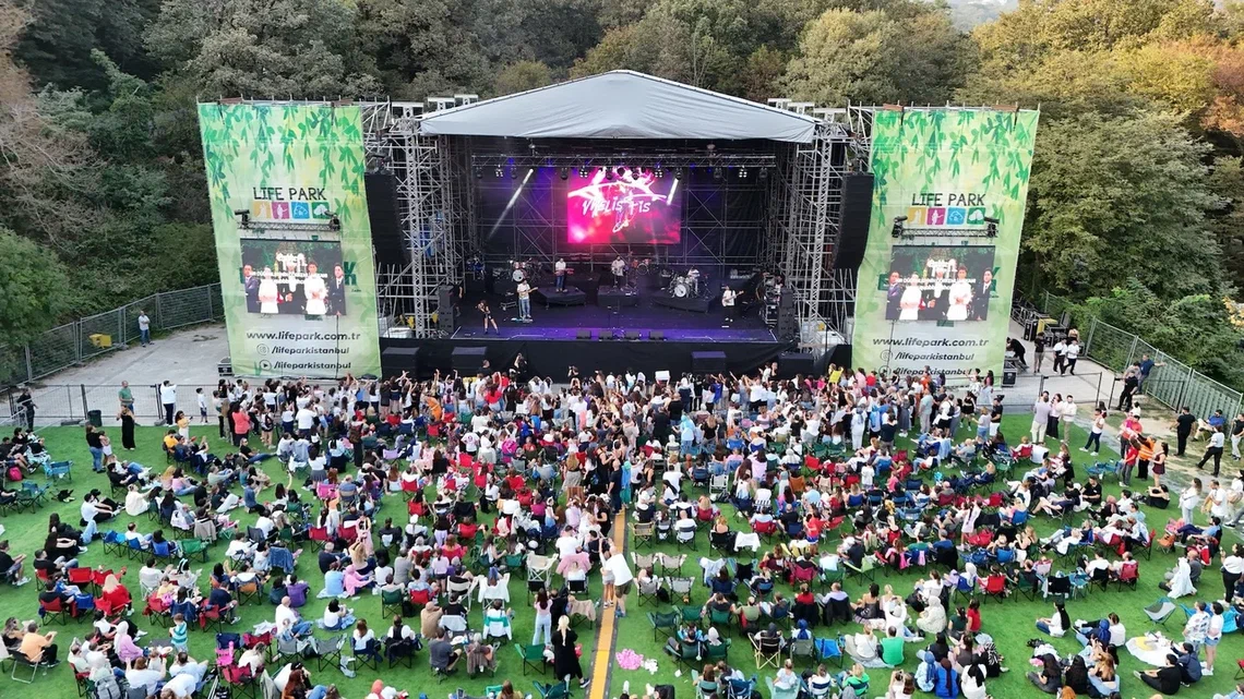 Lifepark’ta Anneler Günü’ne Özel Ormanda Caz & Piknik