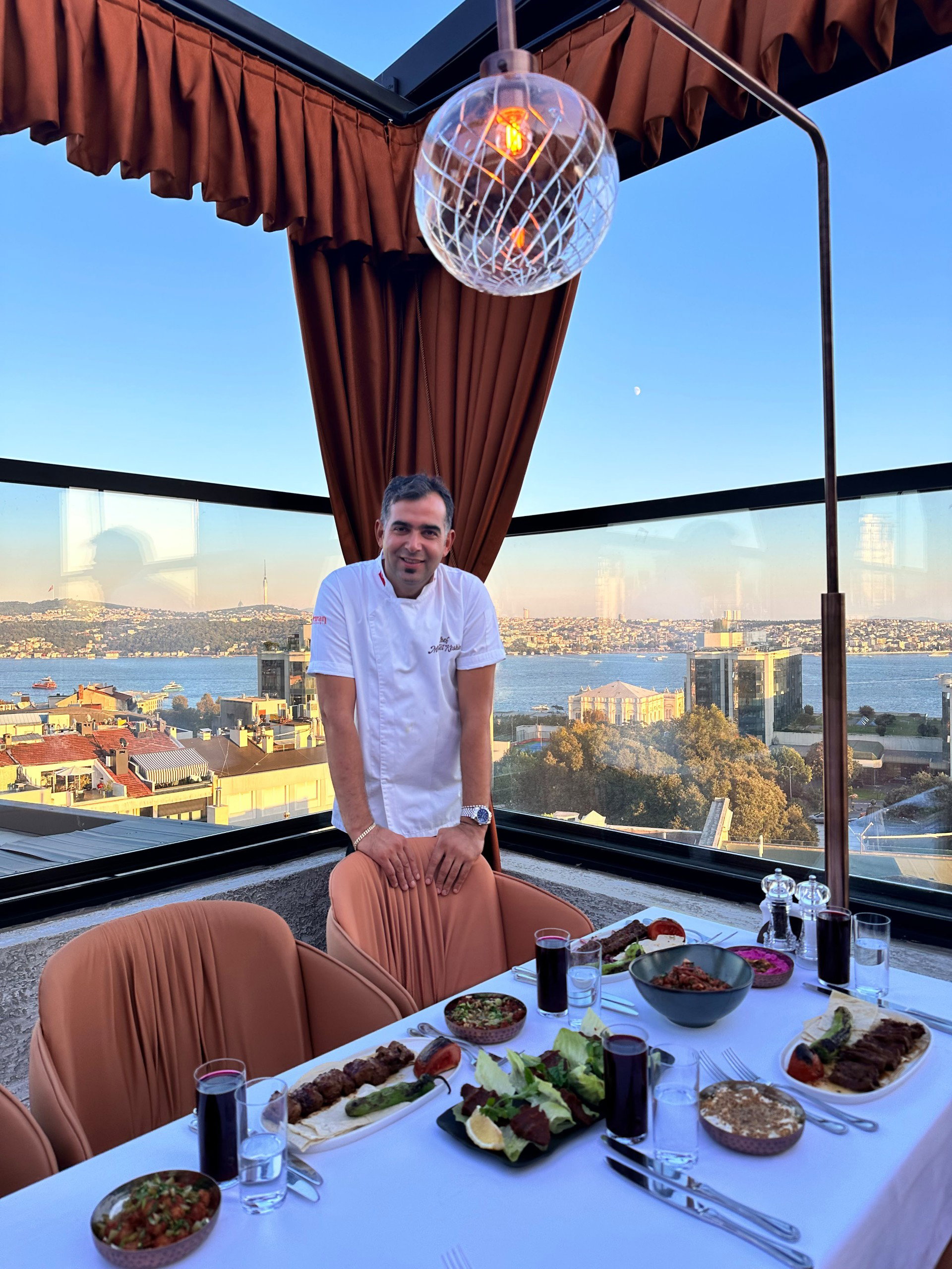 İSTANBUL’UN YENİ GASTRONOMİ TERASI KAPILARINI AÇTI