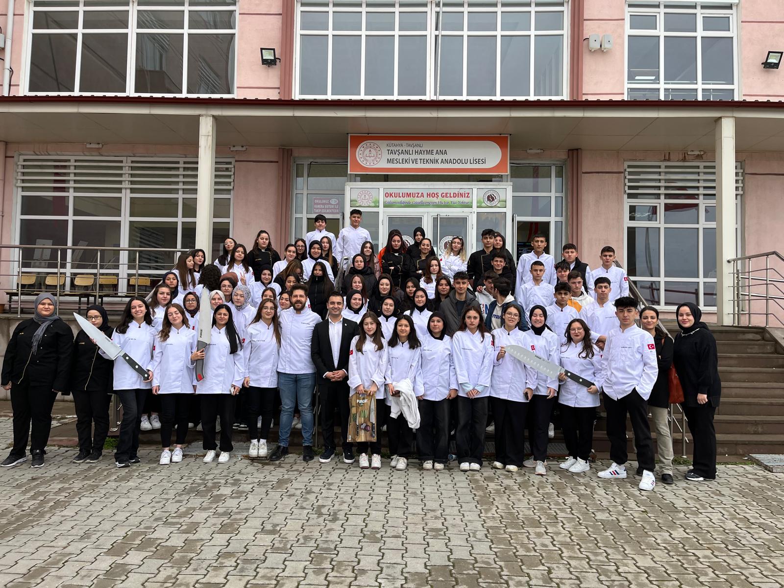PİRGE AKADEMİ PROFESYONEL MUTFAKLARIN GELECEĞİNE EĞİTİMLE KATKI SAĞLIYOR