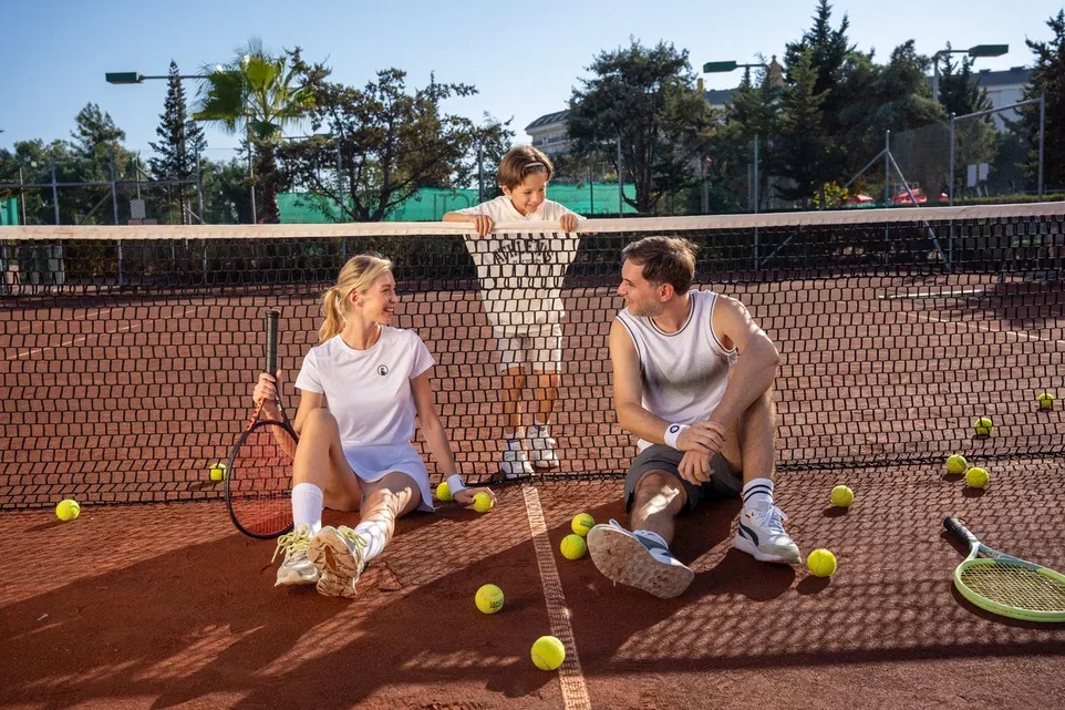 ULUSLARARASI PADEL HEYECANI BİR KEZ DAHA
ALİ BEY HOTELS & RESORTS’TA YAŞANACAK