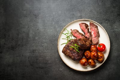 קייטרינג לאירועים בבית – איך הופכים כל אירוע לחגיגה בלתי נשכחת?