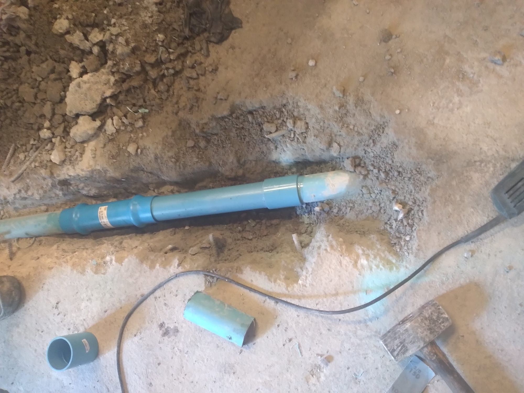 Cañeria Reparada bajo Piso