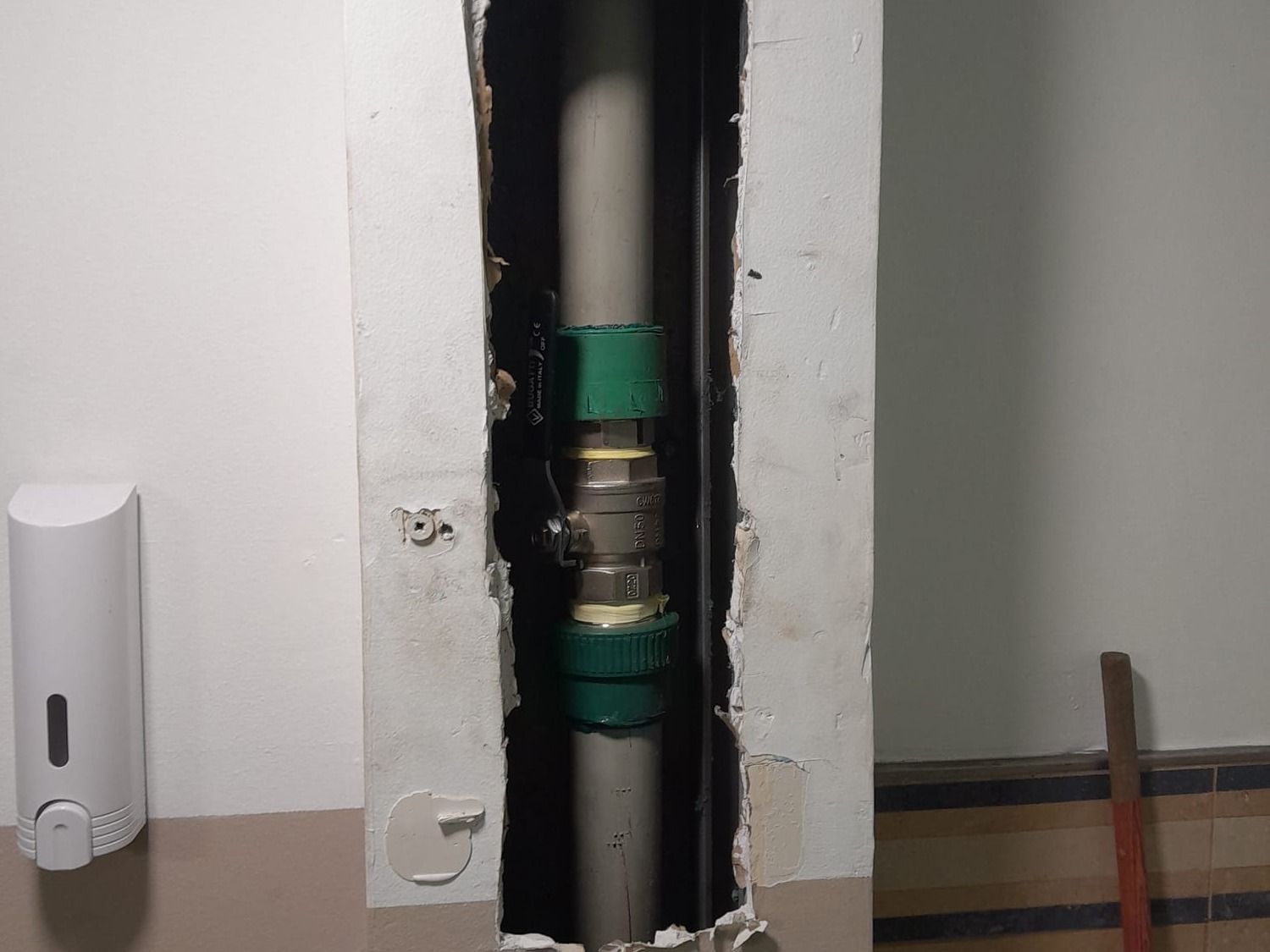 cambio llave de paso en shaft