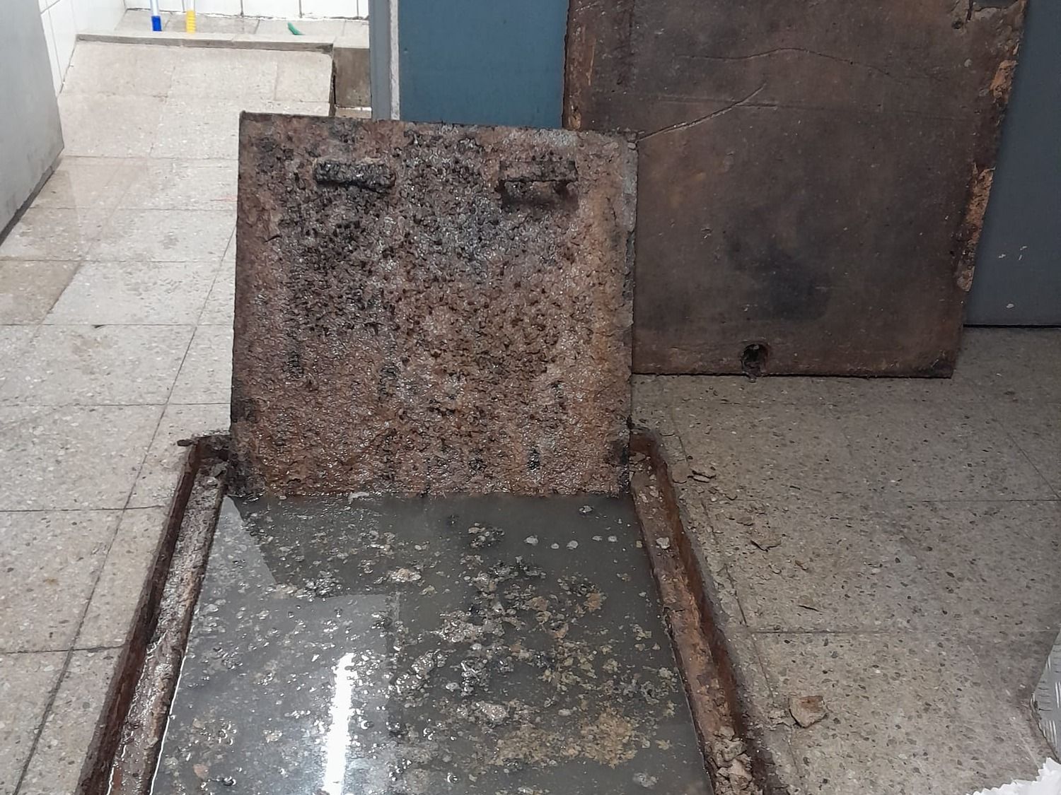 camara de Registo Aguas de cocina