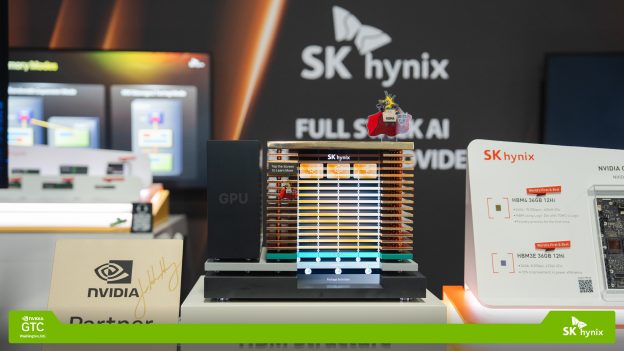 SK하이닉스, TSMC CoWoS 공급난 속 Intel EMIB 2.5D 패키징 테스트
