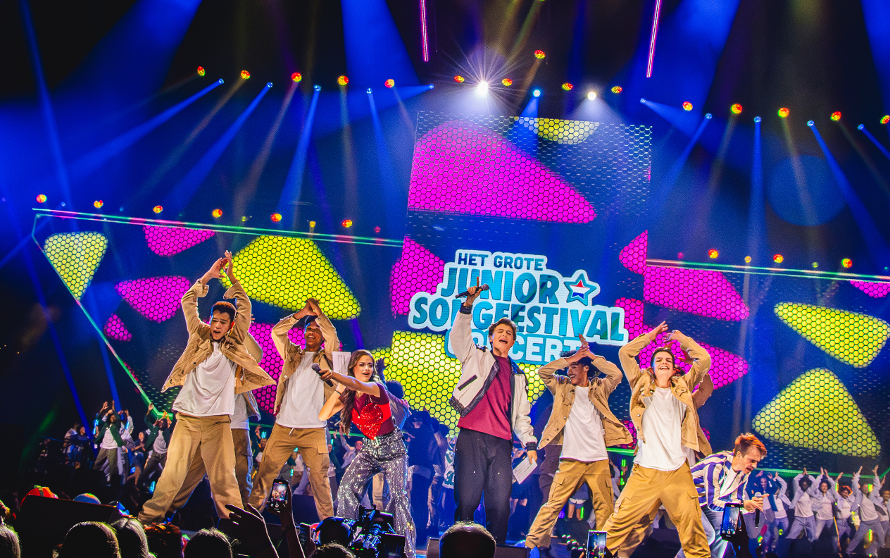 Het Grote Junior Songfestival Concert [12-10]