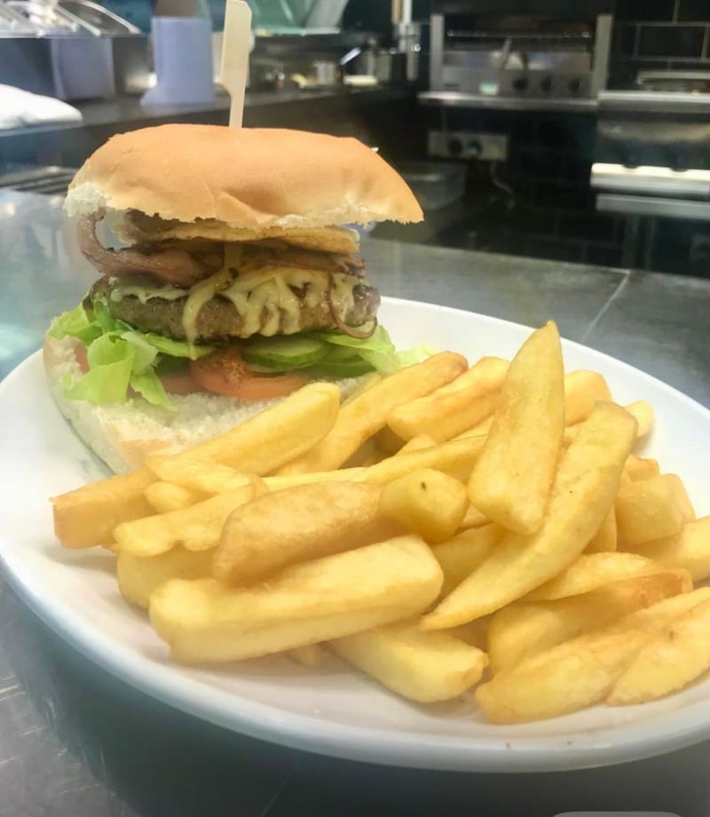 6oz beef burger on a bap