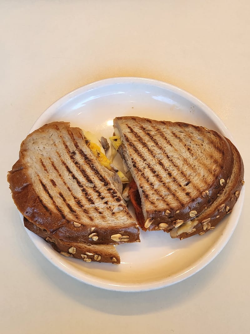 Mushrooms on toast