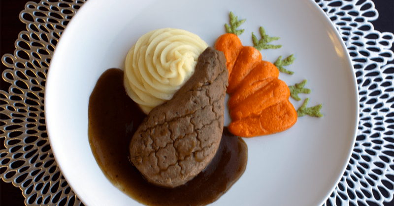 DYSPHAGIA: SWALLOWING DIFFICULTIES: MAKING DELICIOUS AND APPETISING PUREE MEALS