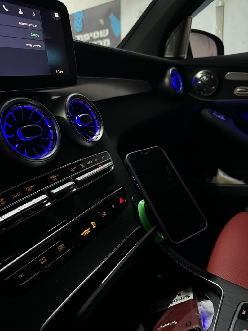 Mercedes Benz glc300