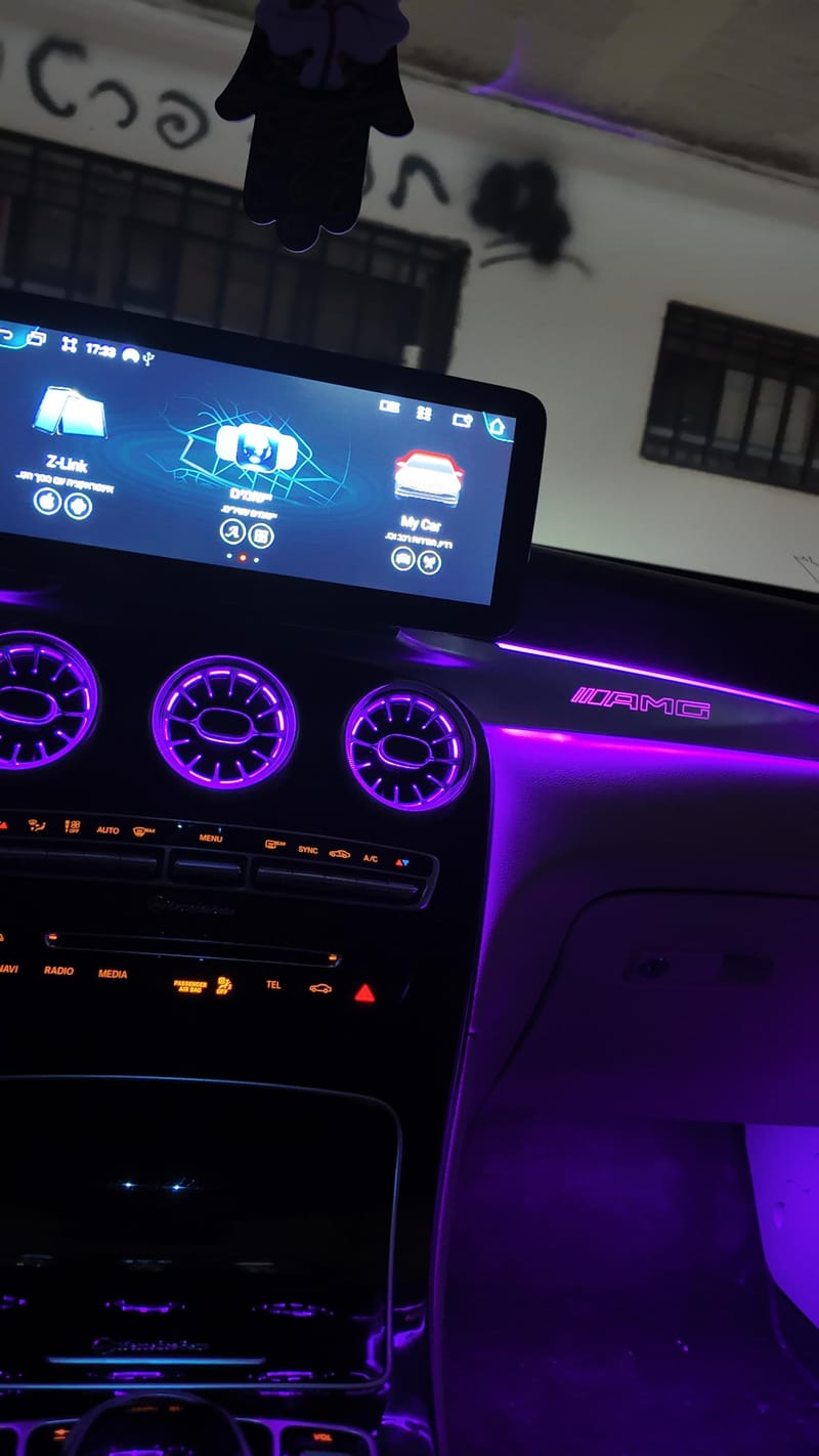 Mercedes Benz glc250 2017