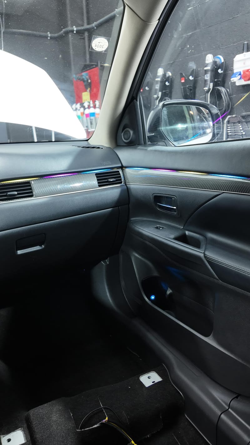 Mitsubishi outlander 2016