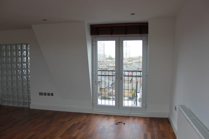 Six flats and retail unit 2014/15